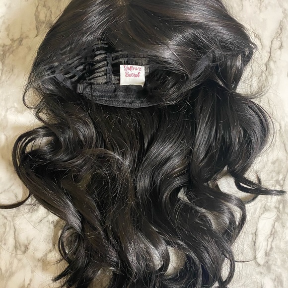 High quality synthetic wig - Picture 5 of 7
